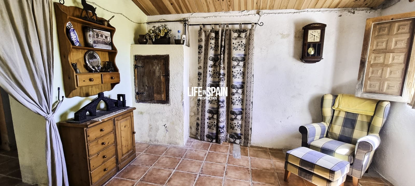 4 sypialnia Finka/Dom wiejski na sprzedaż w Tortosa z basenem - 275 000 € (Ref: 9200089)