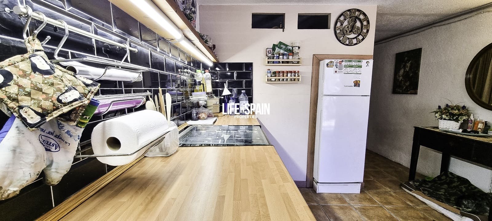 4 sypialnia Finka/Dom wiejski na sprzedaż w Tortosa z basenem - 275 000 € (Ref: 9200089)