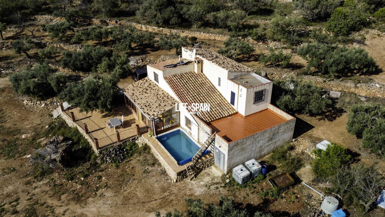 4 sypialnia Finka/Dom wiejski na sprzedaż w Tortosa z basenem - 275 000 € (Ref: 9200089)