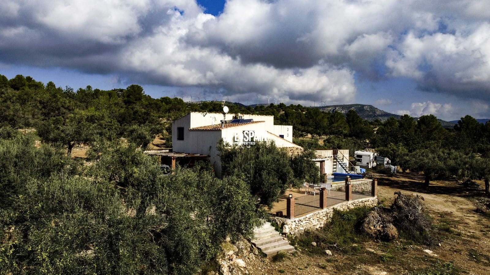 4 sypialnia Finka/Dom wiejski na sprzedaż w Tortosa z basenem - 275 000 € (Ref: 9200089)