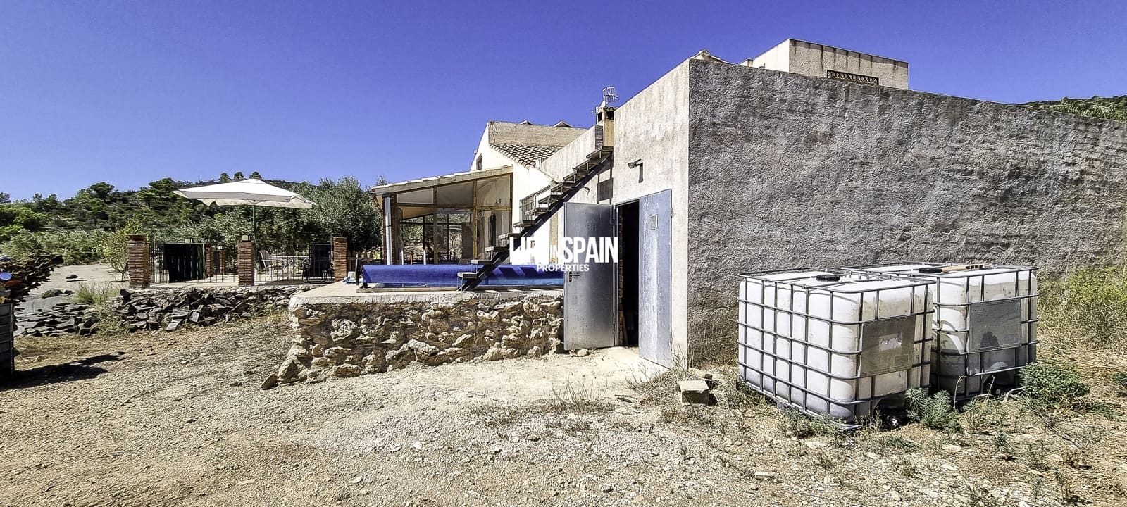 4 sypialnia Finka/Dom wiejski na sprzedaż w Tortosa z basenem - 275 000 € (Ref: 9200089)