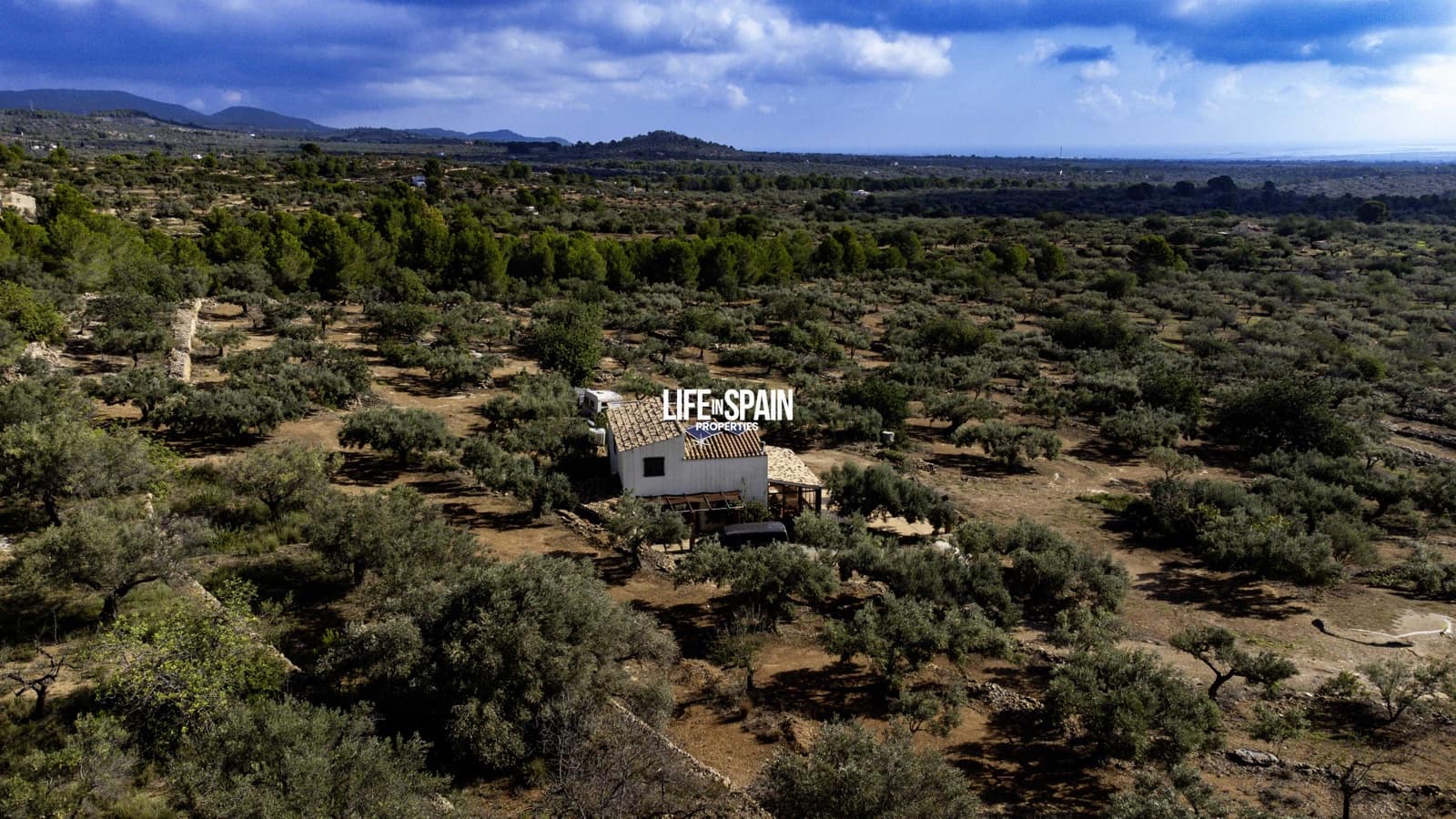 4 sypialnia Finka/Dom wiejski na sprzedaż w Tortosa z basenem - 275 000 € (Ref: 9200089)