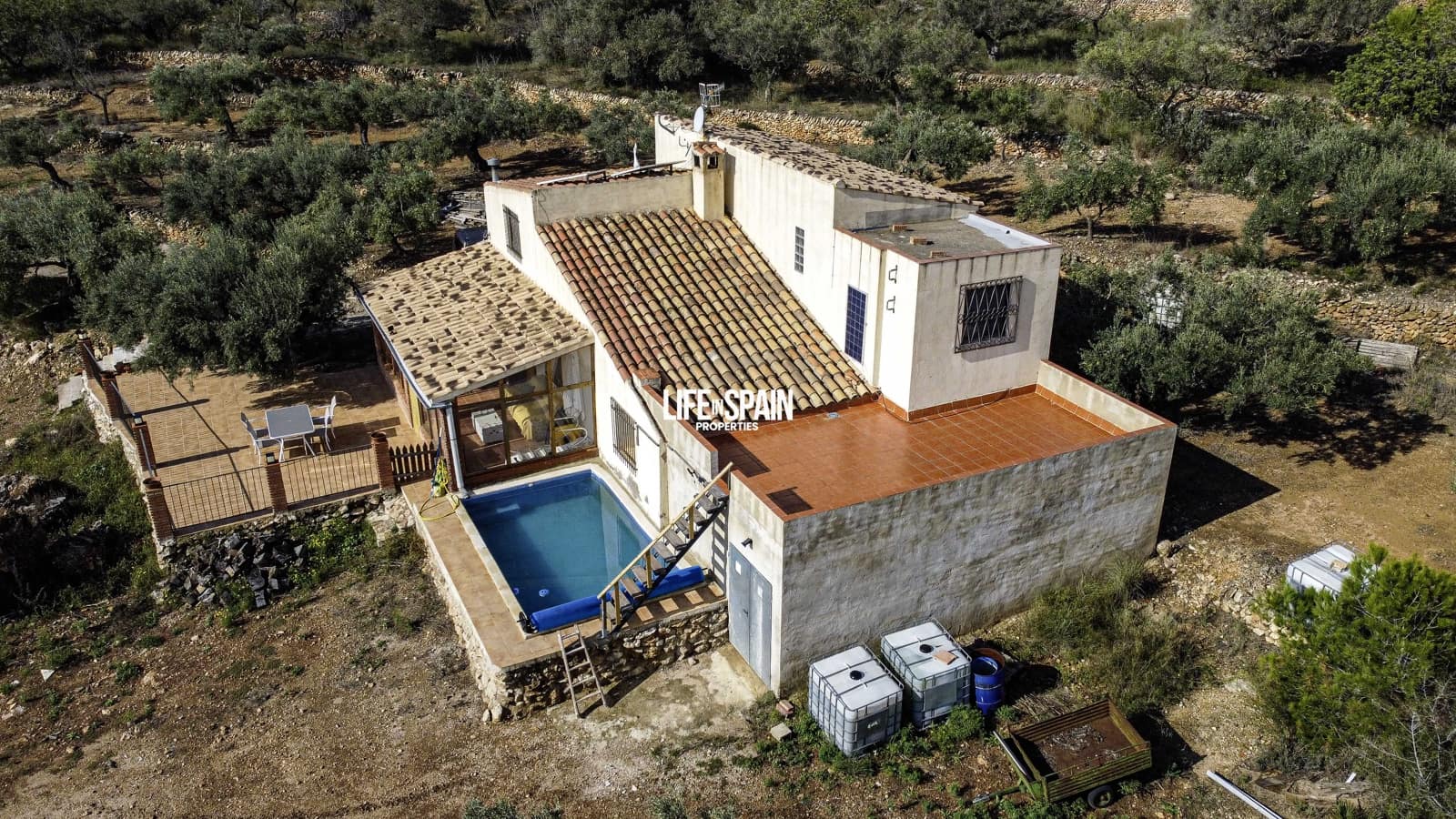 4 sypialnia Finka/Dom wiejski na sprzedaż w Tortosa z basenem - 275 000 € (Ref: 9200089)