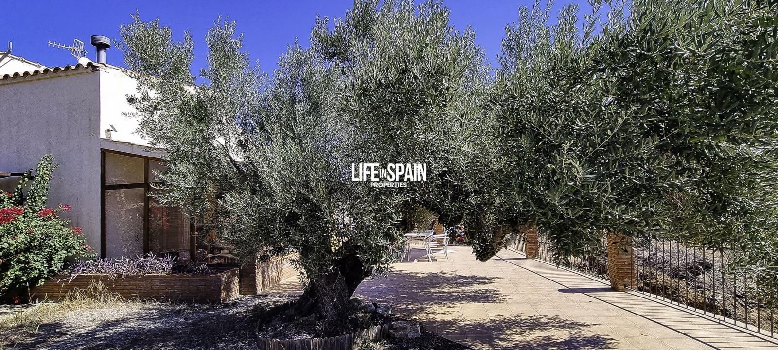 4 sypialnia Finka/Dom wiejski na sprzedaż w Tortosa z basenem - 275 000 € (Ref: 9200089)