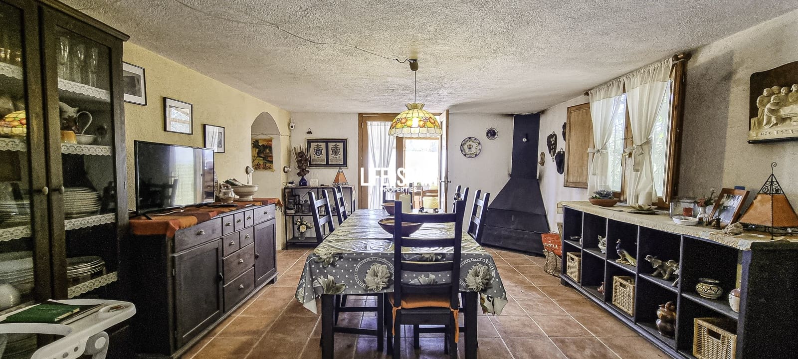 4 sypialnia Finka/Dom wiejski na sprzedaż w Tortosa z basenem - 275 000 € (Ref: 9200089)