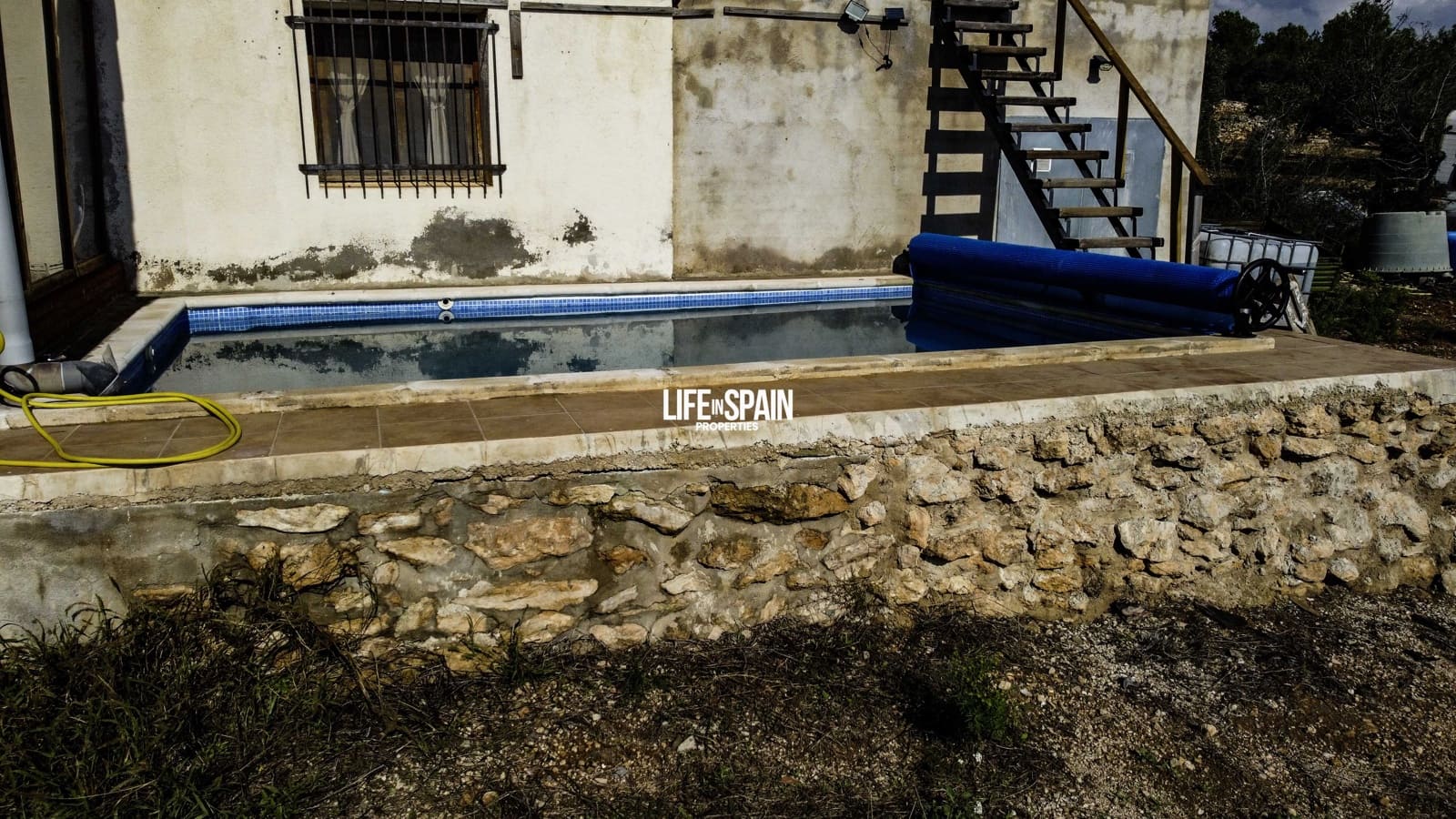 4 sypialnia Finka/Dom wiejski na sprzedaż w Tortosa z basenem - 275 000 € (Ref: 9200089)