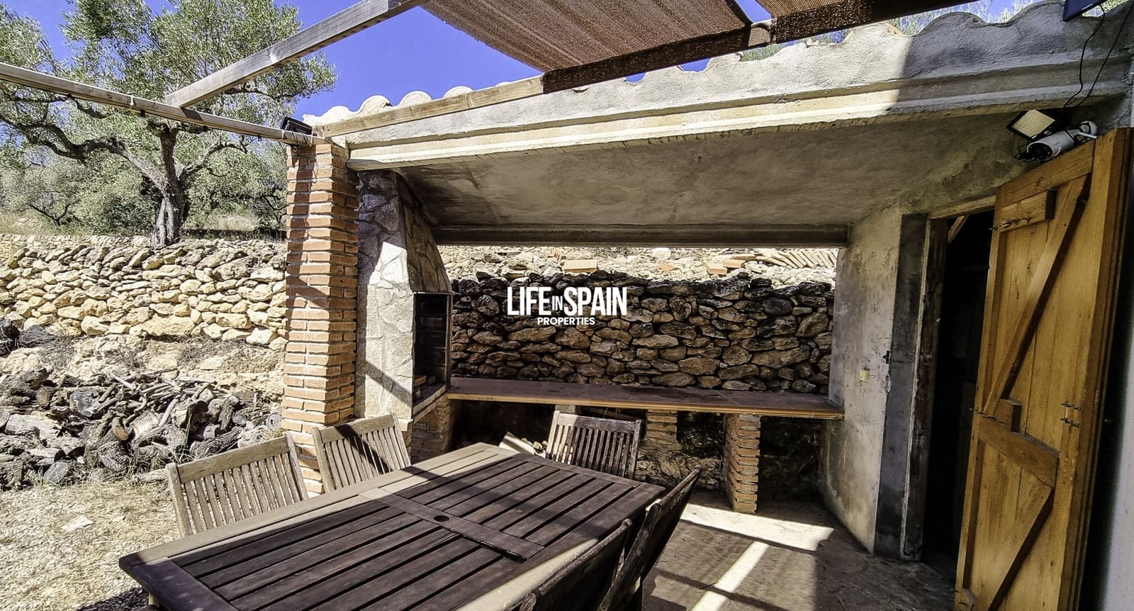 4 sypialnia Finka/Dom wiejski na sprzedaż w Tortosa z basenem - 275 000 € (Ref: 9200089)