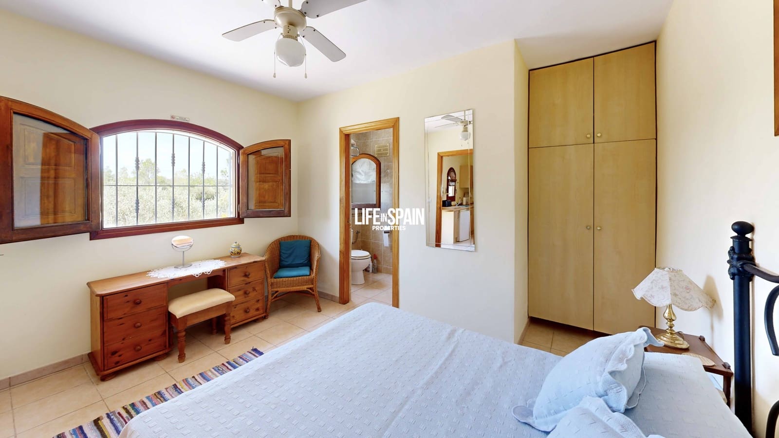 3 soverom Villa til salgs i L'Ampolla med svømmebasseng garasje - € 465 000 (Ref: 9301944)