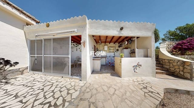 3 slaapkamer Villa te koop in L'Ampolla met zwembad garage - € 465.000 (Ref: 9301944)