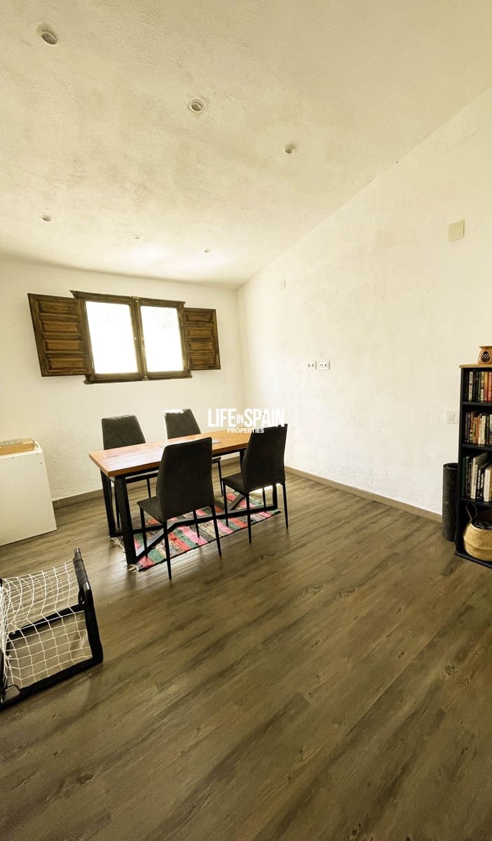 3 bedroom Finca/Country House for sale in L'Aldea - € 199,000 (Ref: 9319993)