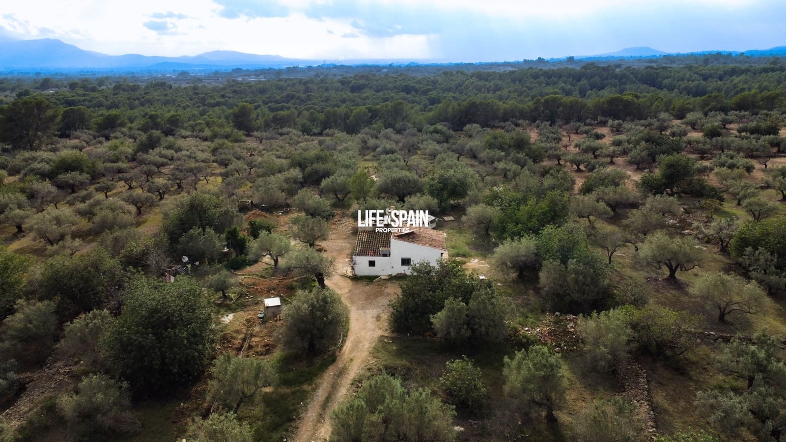 3 bedroom Finca/Country House for sale in L'Aldea - € 199,000 (Ref: 9319993)