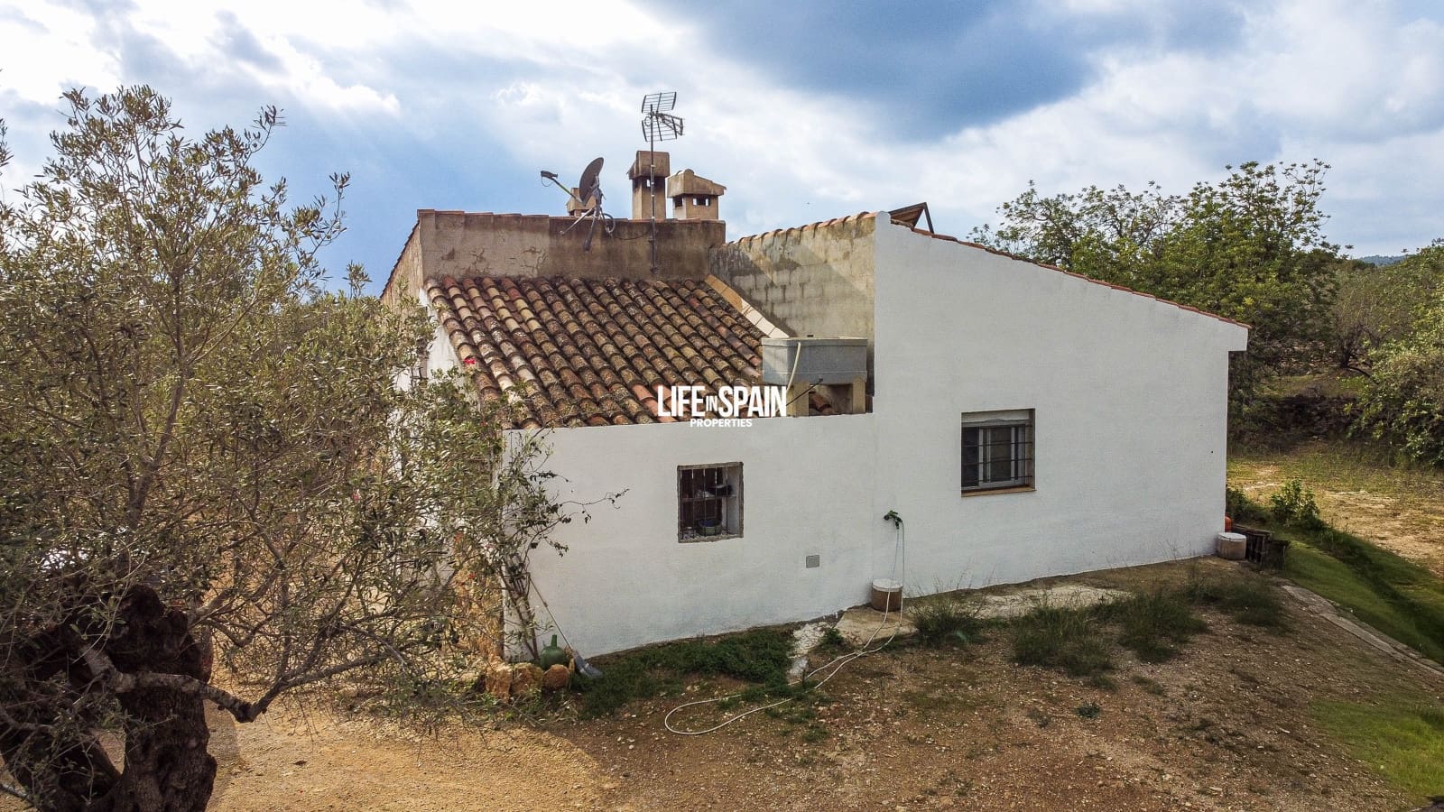 3 bedroom Finca/Country House for sale in L'Aldea - € 199,000 (Ref: 9319993)
