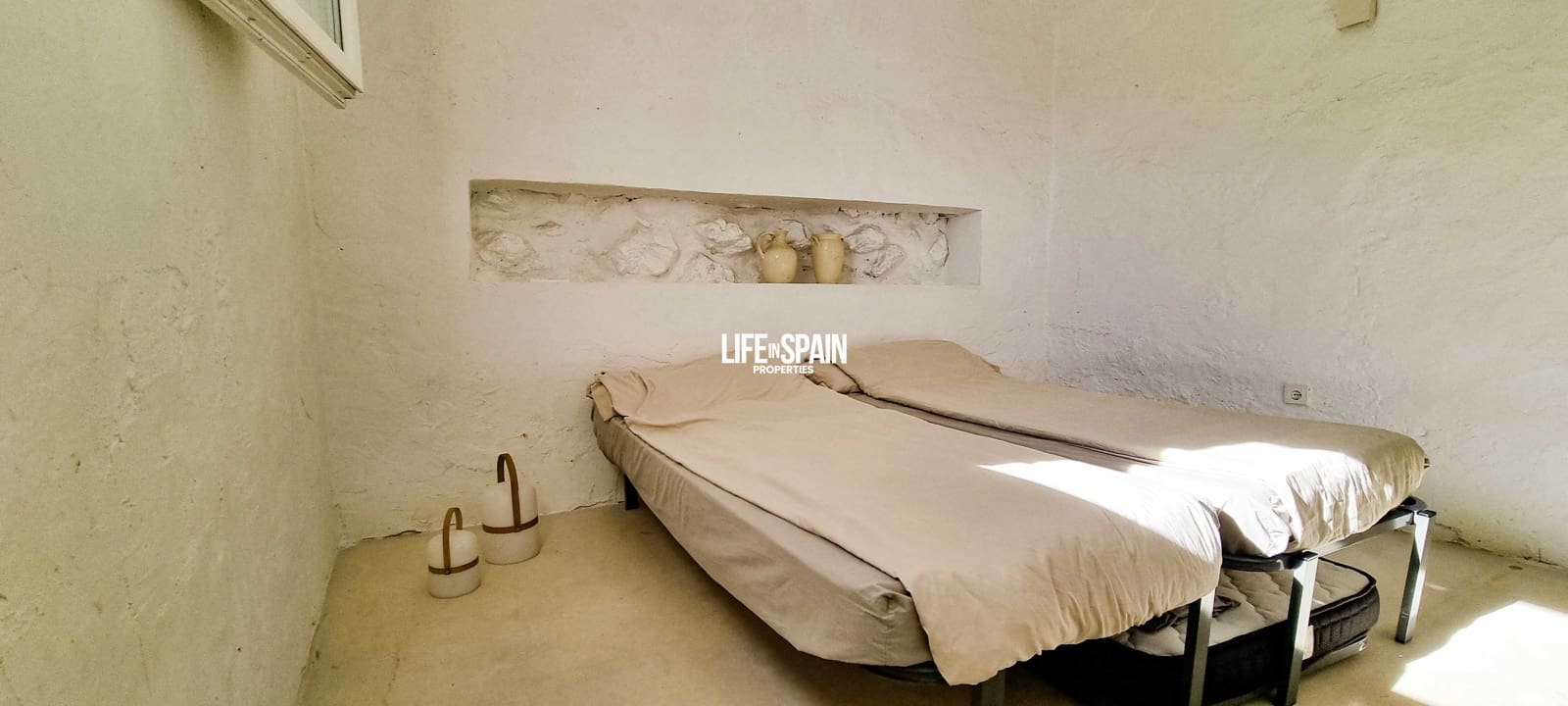 2 sovrum Finca/Hus på landet till salu i L'Ametlla de Mar med pool - 350 000 € (Ref: 9381992)