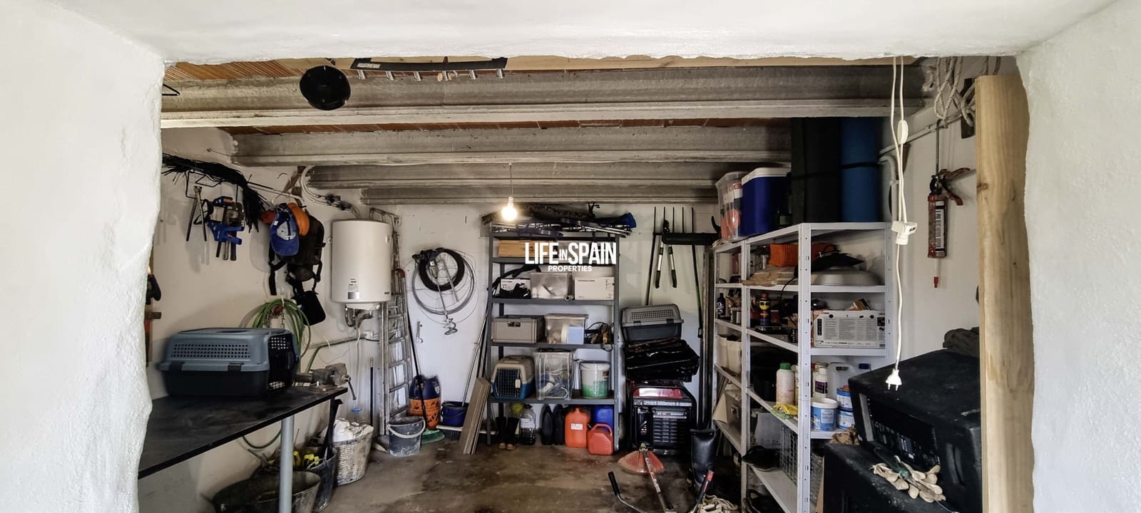 2 bedroom Finca/Country House for sale in Amposta with garage - € 165,000 (Ref: 9402755)