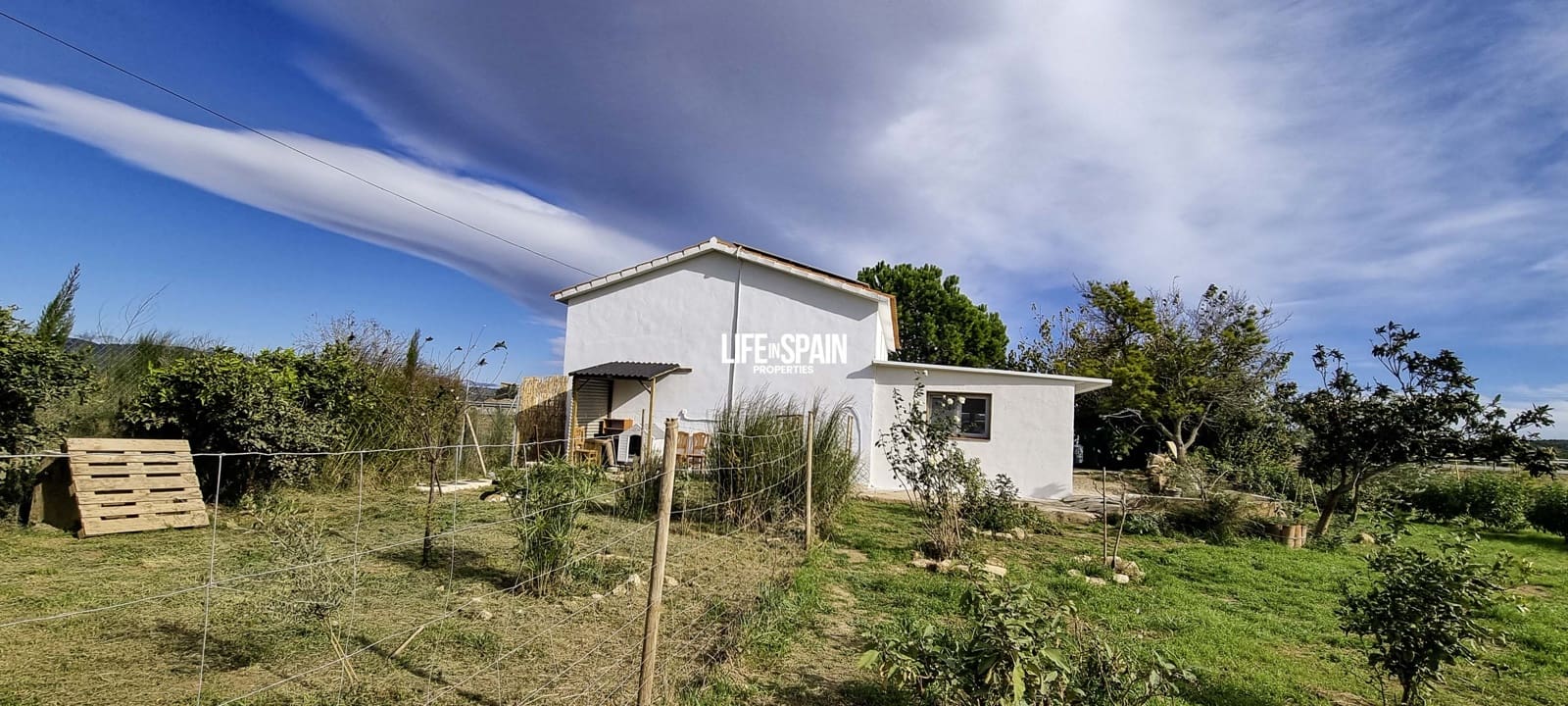 2 bedroom Finca/Country House for sale in Amposta with garage - € 165,000 (Ref: 9402755)