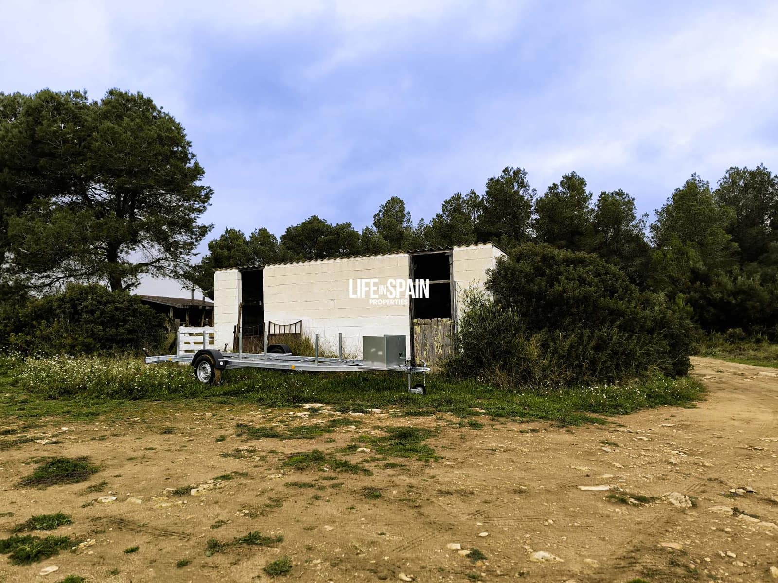 11 soverom Finca/Herregård til salgs i Rasquera med svømmebasseng garasje - € 750 000 (Ref: 9566811)