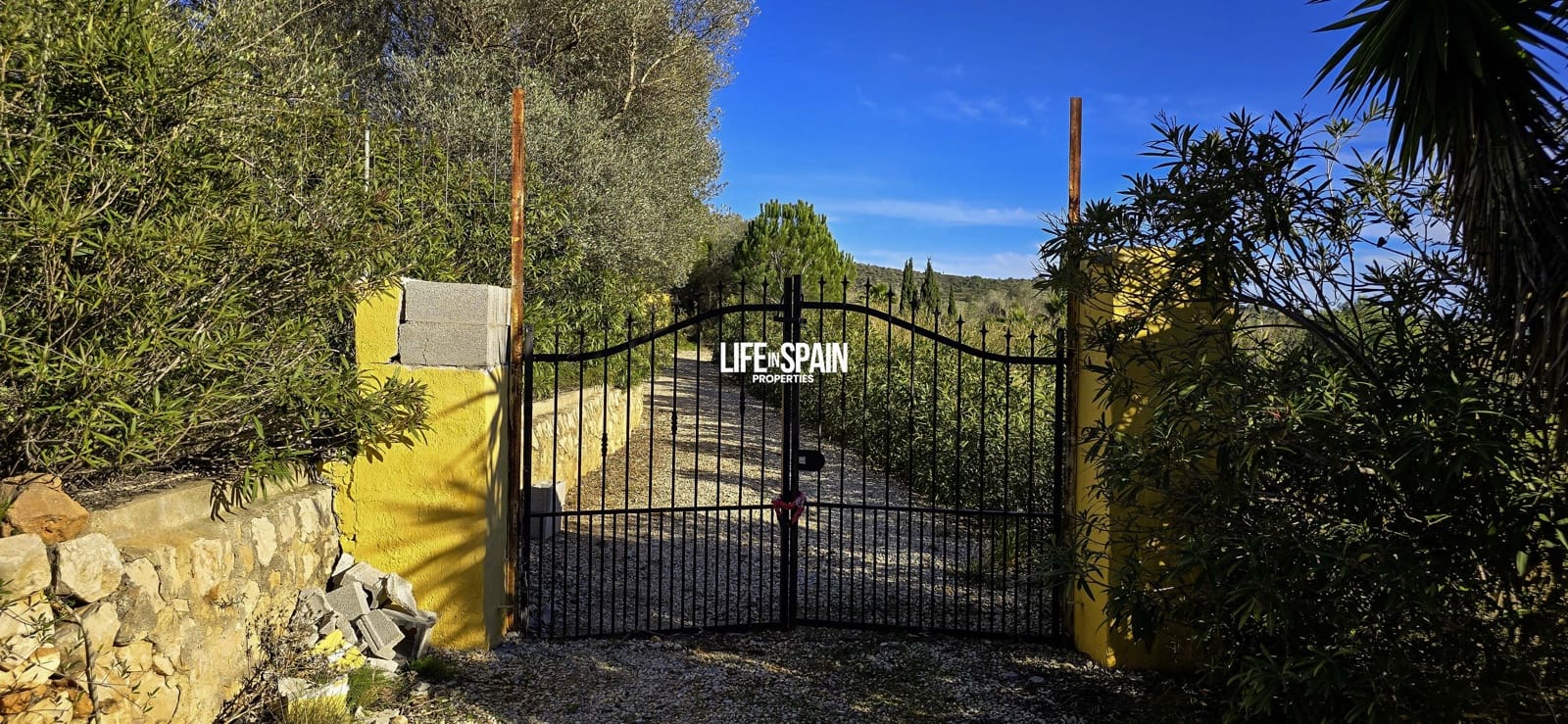 5 sypialnia Finka/Dom wiejski na sprzedaż w Ulldecona z basenem - 275 000 € (Ref: 9593289)