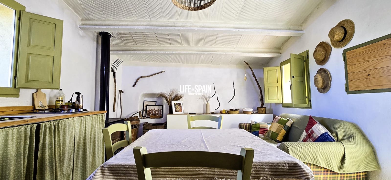 2 makuuhuone Maalaistalo myytävänä paikassa Roquetes - 135 000 € (Ref: 9626446)