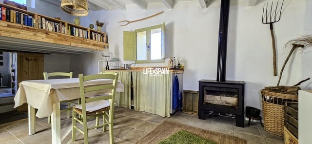 2 makuuhuone Maalaistalo myytävänä paikassa Roquetes - 135 000 € (Ref: 9626446)