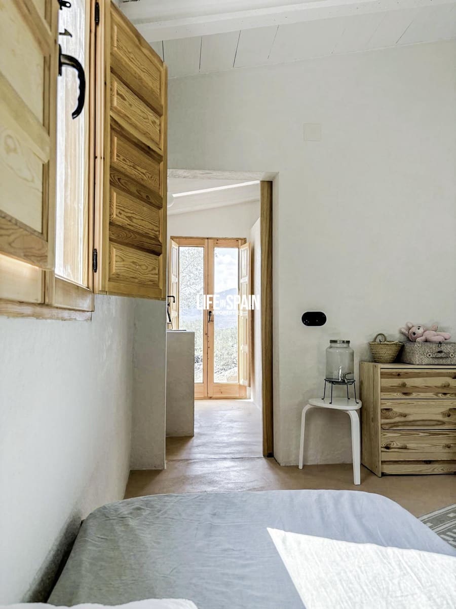 1 makuuhuone Maalaistalo myytävänä paikassa Tivenys - 110 000 € (Ref: 9639806)