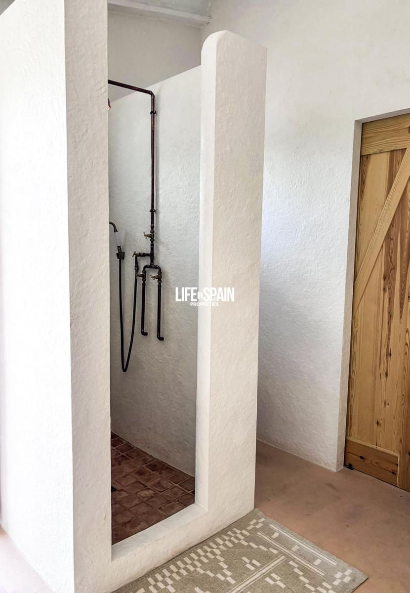 1 makuuhuone Maalaistalo myytävänä paikassa Tivenys - 110 000 € (Ref: 9639806)