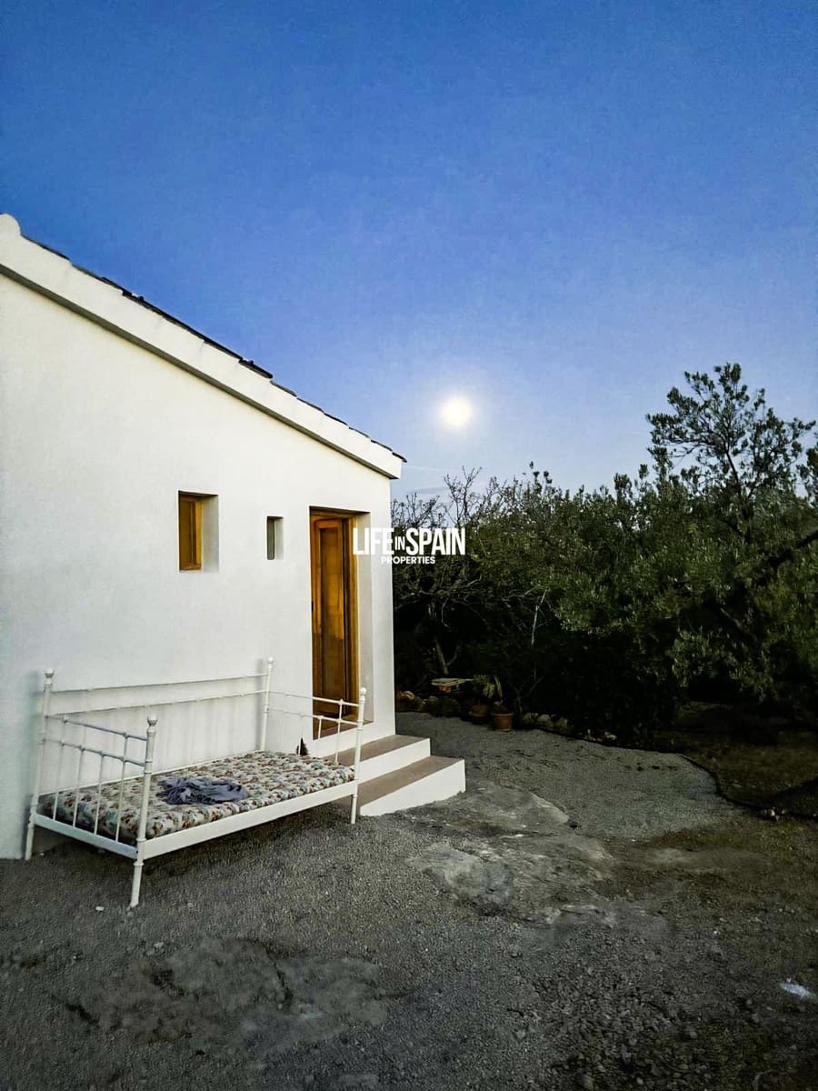 1 makuuhuone Maalaistalo myytävänä paikassa Tivenys - 110 000 € (Ref: 9639806)