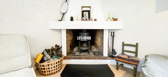 1 makuuhuone Maalaistalo myytävänä paikassa Tivenys - 110 000 € (Ref: 9639806)