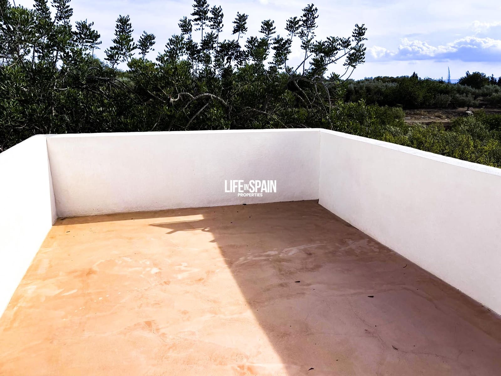 1 makuuhuone Maalaistalo myytävänä paikassa Tivenys - 110 000 € (Ref: 9639806)