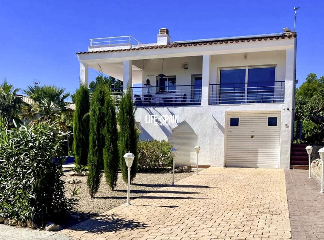 4 sypialnia Willa na sprzedaż w El Perello z basenem garażem - 435 000 € (Ref: 9654442)