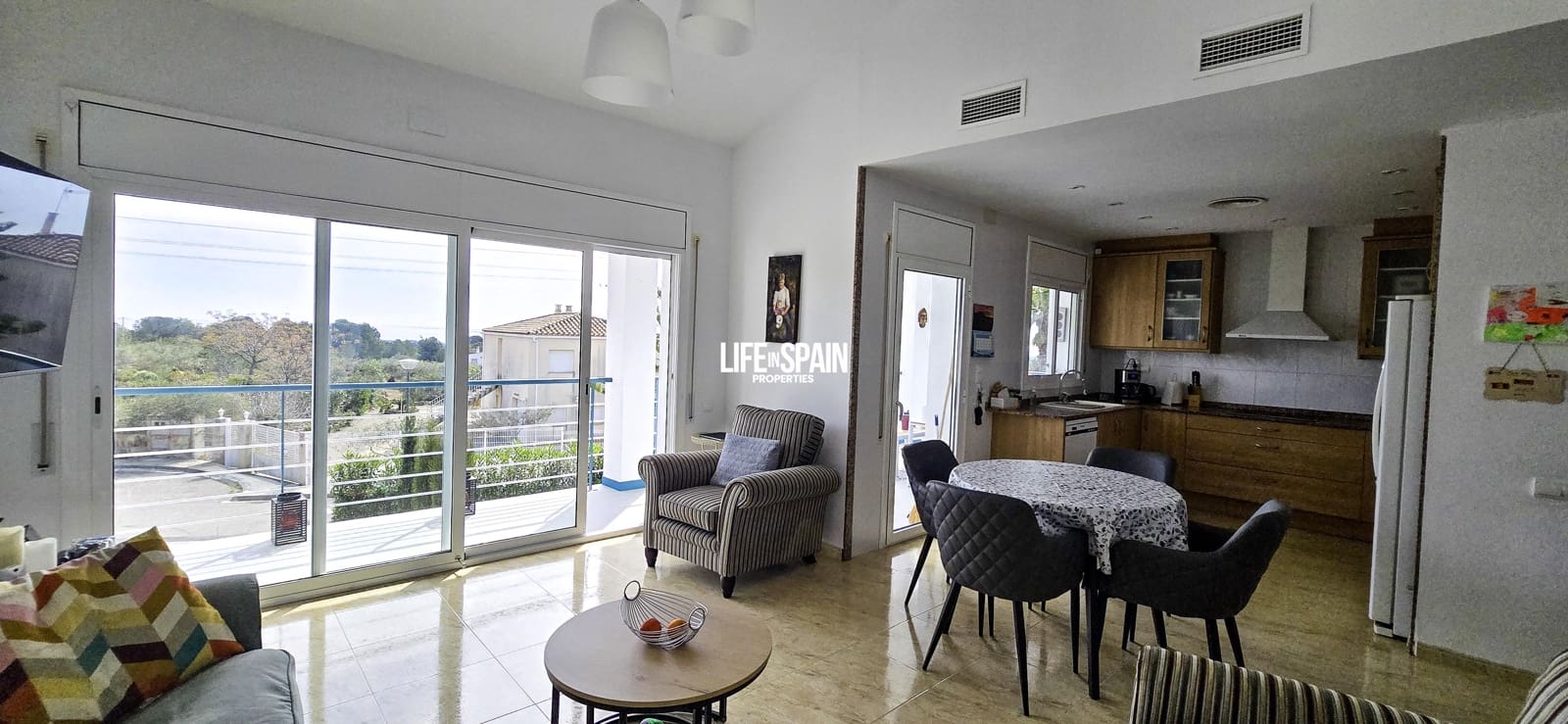 4 sypialnia Willa na sprzedaż w El Perello z basenem garażem - 435 000 € (Ref: 9654442)