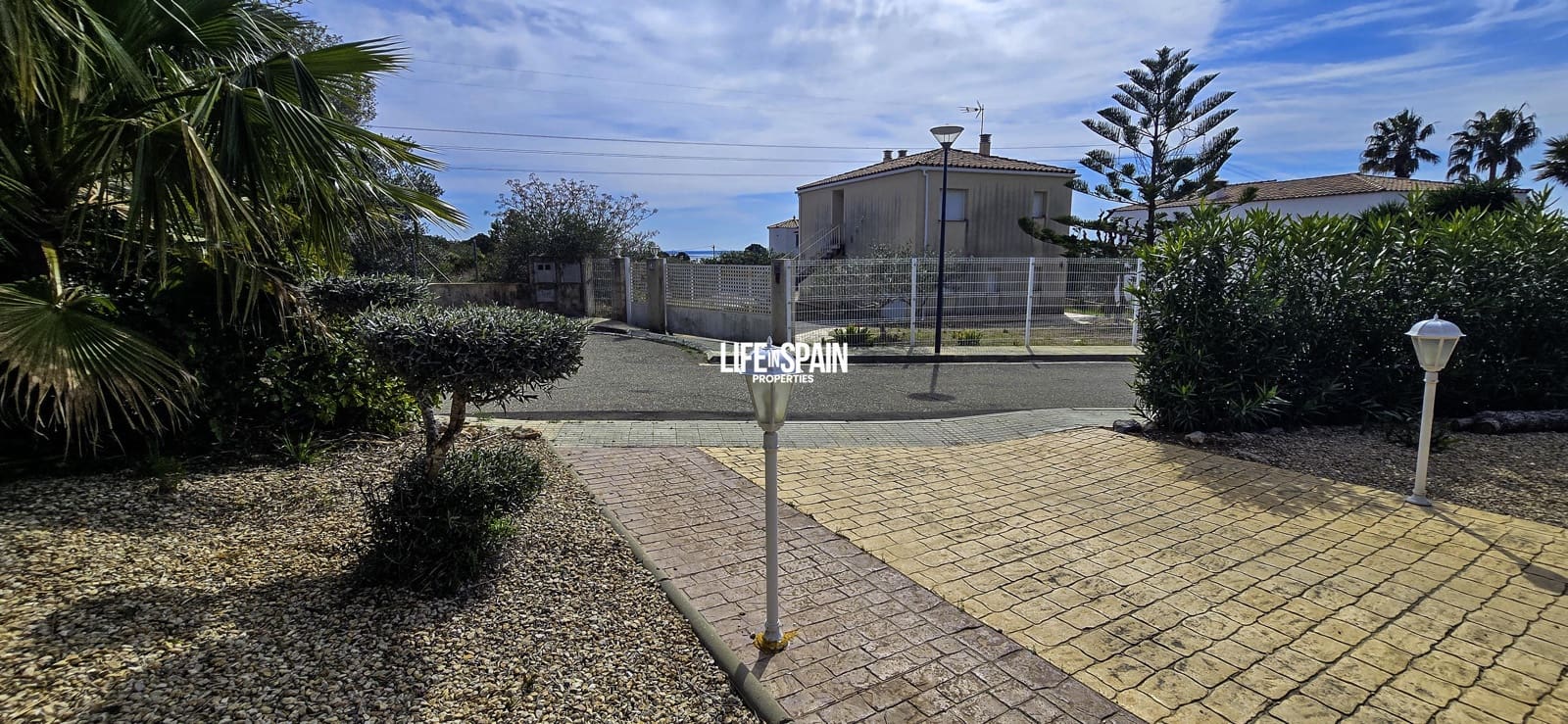 4 sypialnia Willa na sprzedaż w El Perello z basenem garażem - 435 000 € (Ref: 9654442)