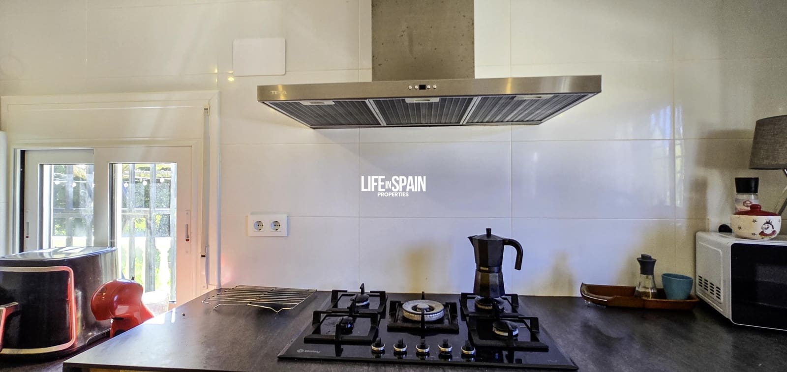 2 bedroom Finca/Country House for sale in Roquetes with pool garage - € 350,000 (Ref: 9685674)