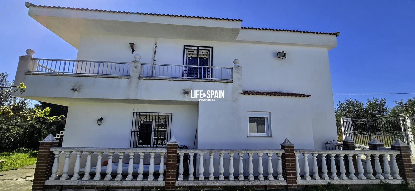 2 bedroom Finca/Country House for sale in Roquetes with pool garage - € 350,000 (Ref: 9685674)