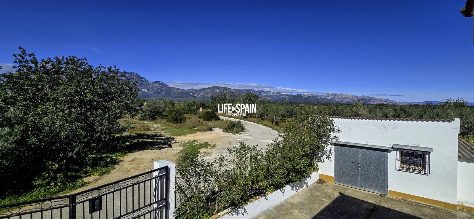 2 bedroom Finca/Country House for sale in Roquetes with pool garage - € 350,000 (Ref: 9685674)