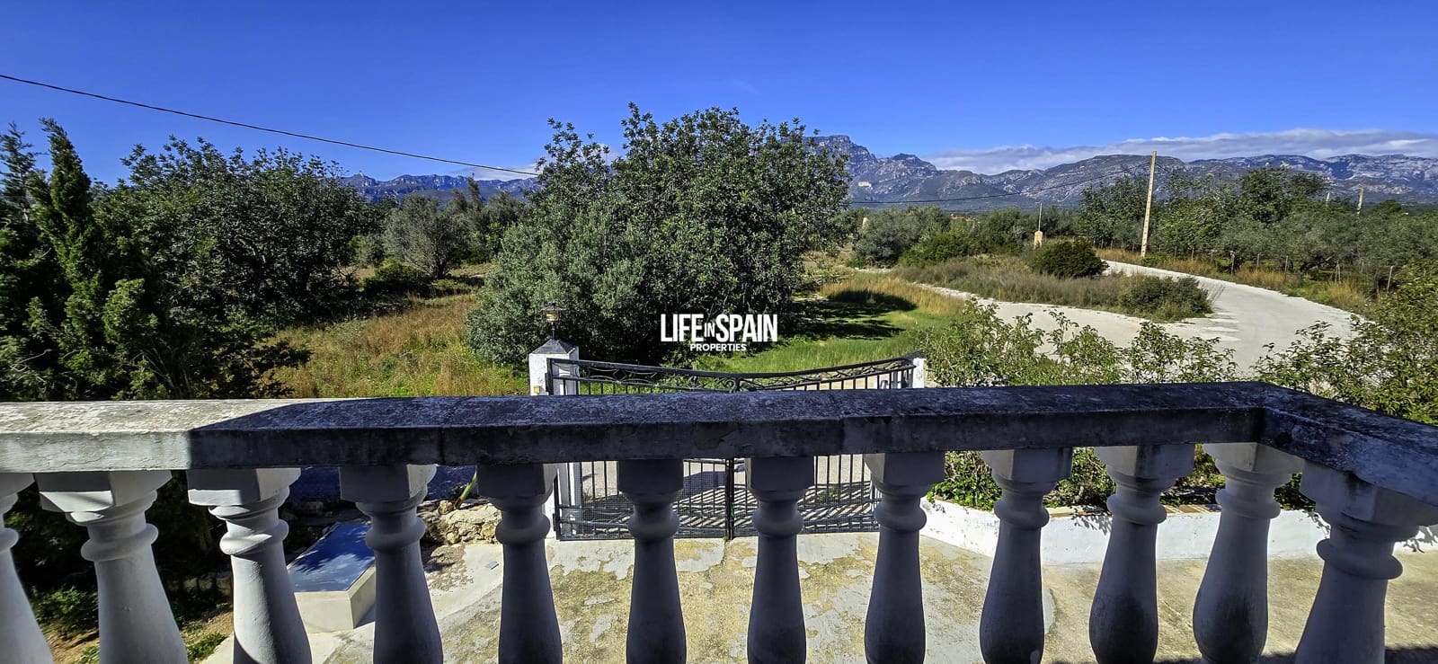 2 bedroom Finca/Country House for sale in Roquetes with pool garage - € 350,000 (Ref: 9685674)