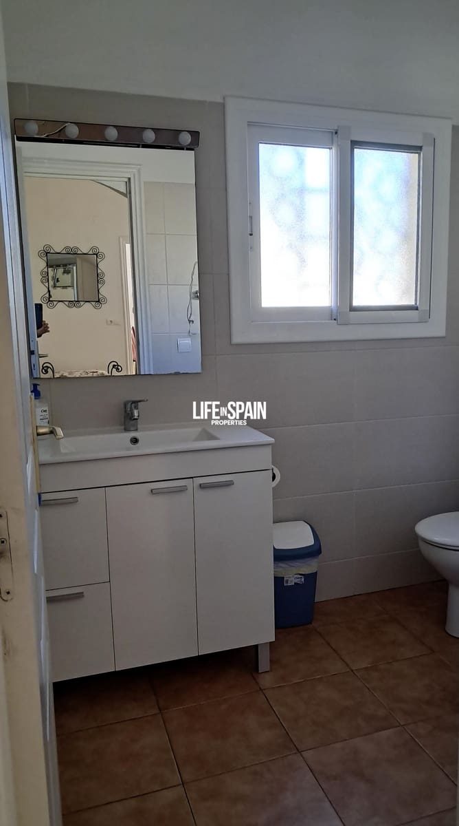 5 Zimmer Villa zu verkaufen in L'Ampolla mit Pool - 378.000 € (Ref: 9703259)