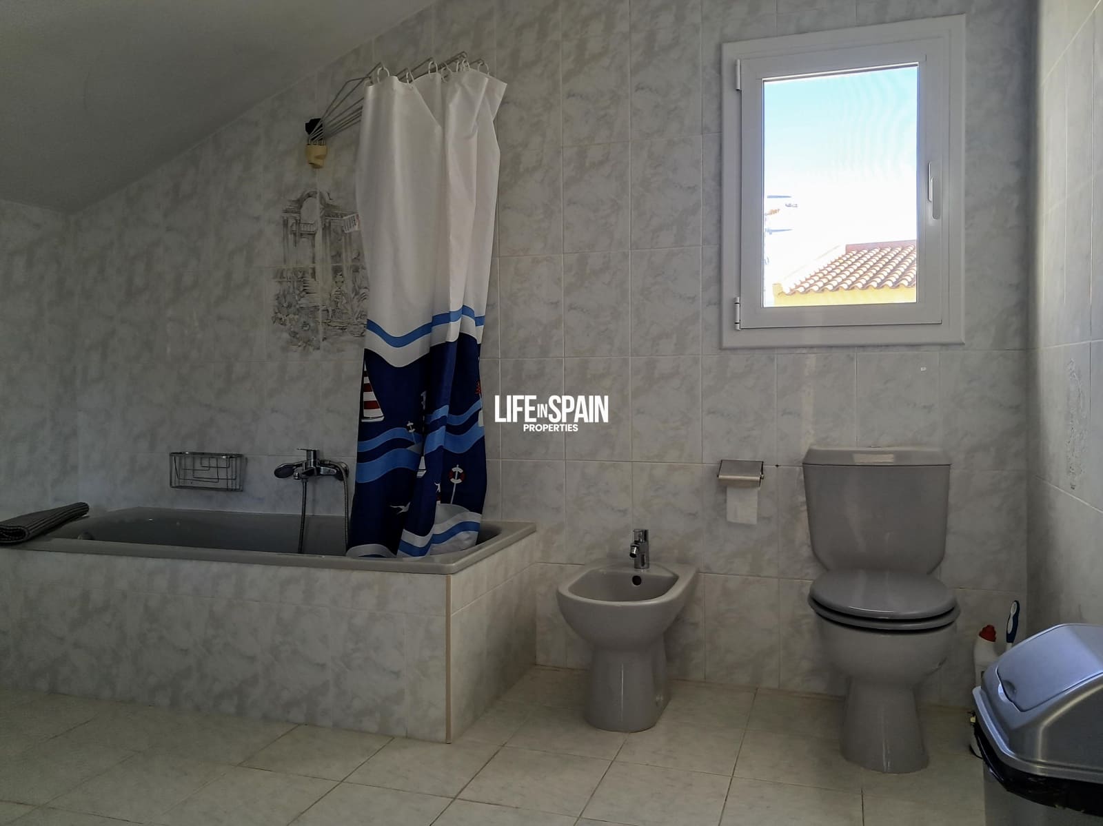 5 Zimmer Villa zu verkaufen in L'Ampolla mit Pool - 378.000 € (Ref: 9703259)