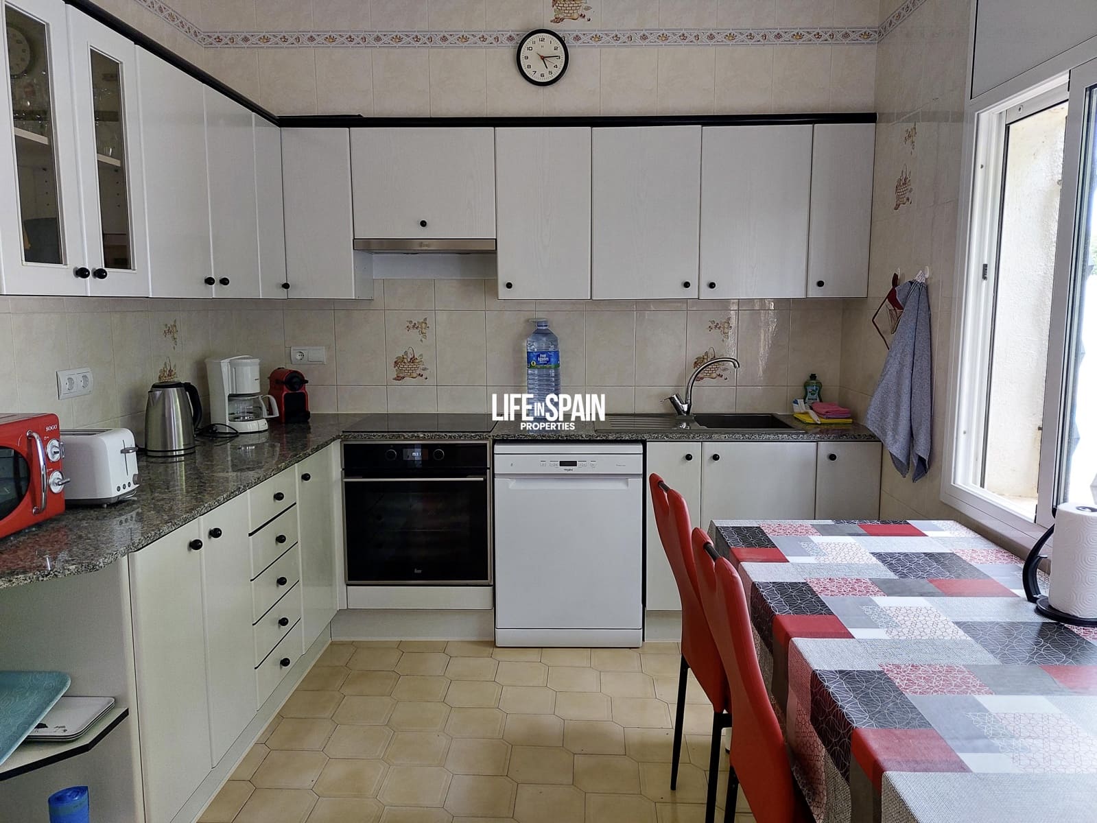 5 Zimmer Villa zu verkaufen in L'Ampolla mit Pool - 378.000 € (Ref: 9703259)