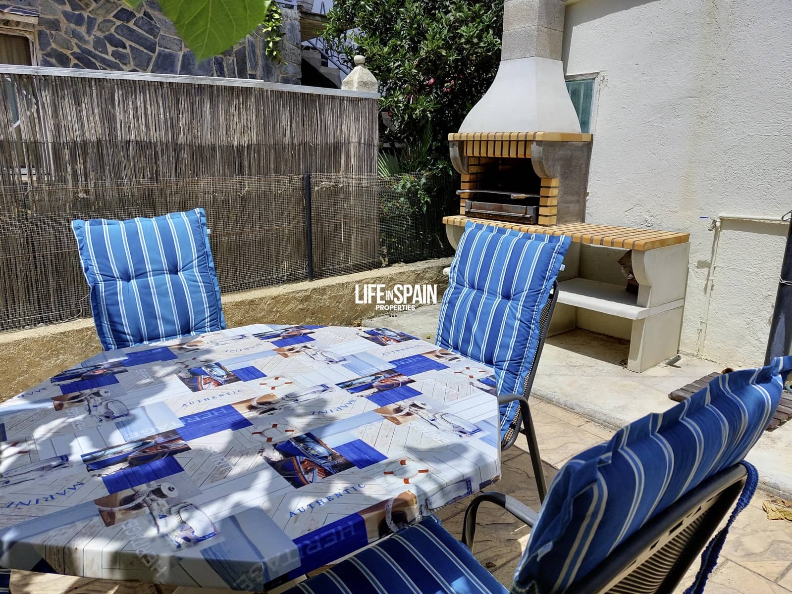 5 Zimmer Villa zu verkaufen in L'Ampolla mit Pool - 378.000 € (Ref: 9703259)