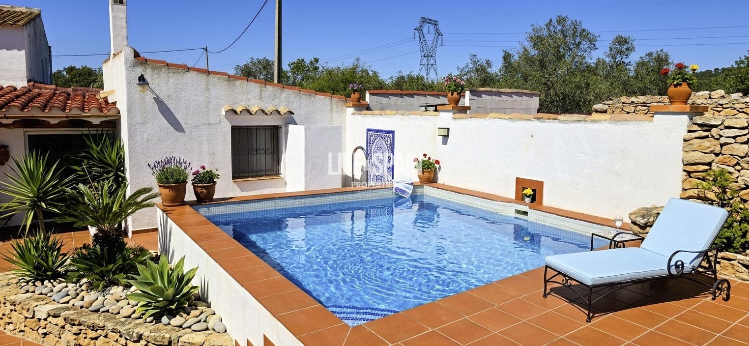 6 bedroom Finca/Country House for sale in L'Ampolla - € 390,000 (Ref: 9751489)