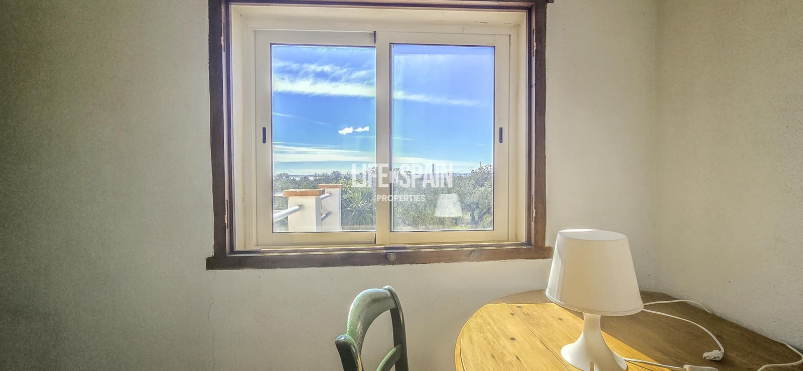 6 bedroom Finca/Country House for sale in L'Ampolla - € 390,000 (Ref: 9751489)