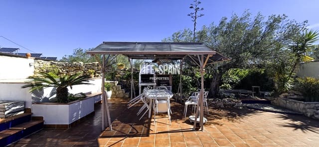 6 slaapkamer Finca/Landhuis te koop in L'Ampolla - € 390.000 (Ref: 9751489)