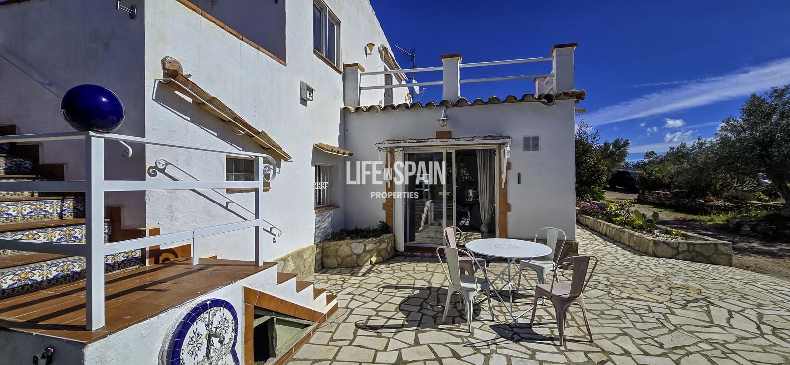 6 bedroom Finca/Country House for sale in L'Ampolla - € 390,000 (Ref: 9751489)