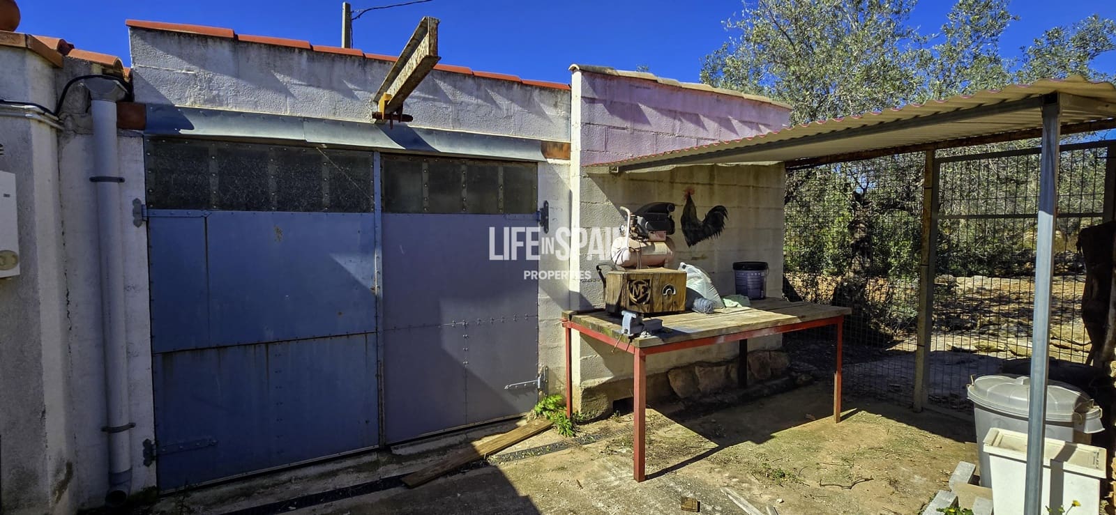 6 bedroom Finca/Country House for sale in L'Ampolla - € 390,000 (Ref: 9751489)