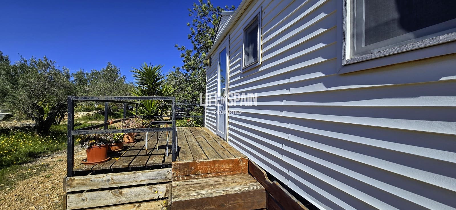 6 bedroom Finca/Country House for sale in L'Ampolla - € 390,000 (Ref: 9751489)