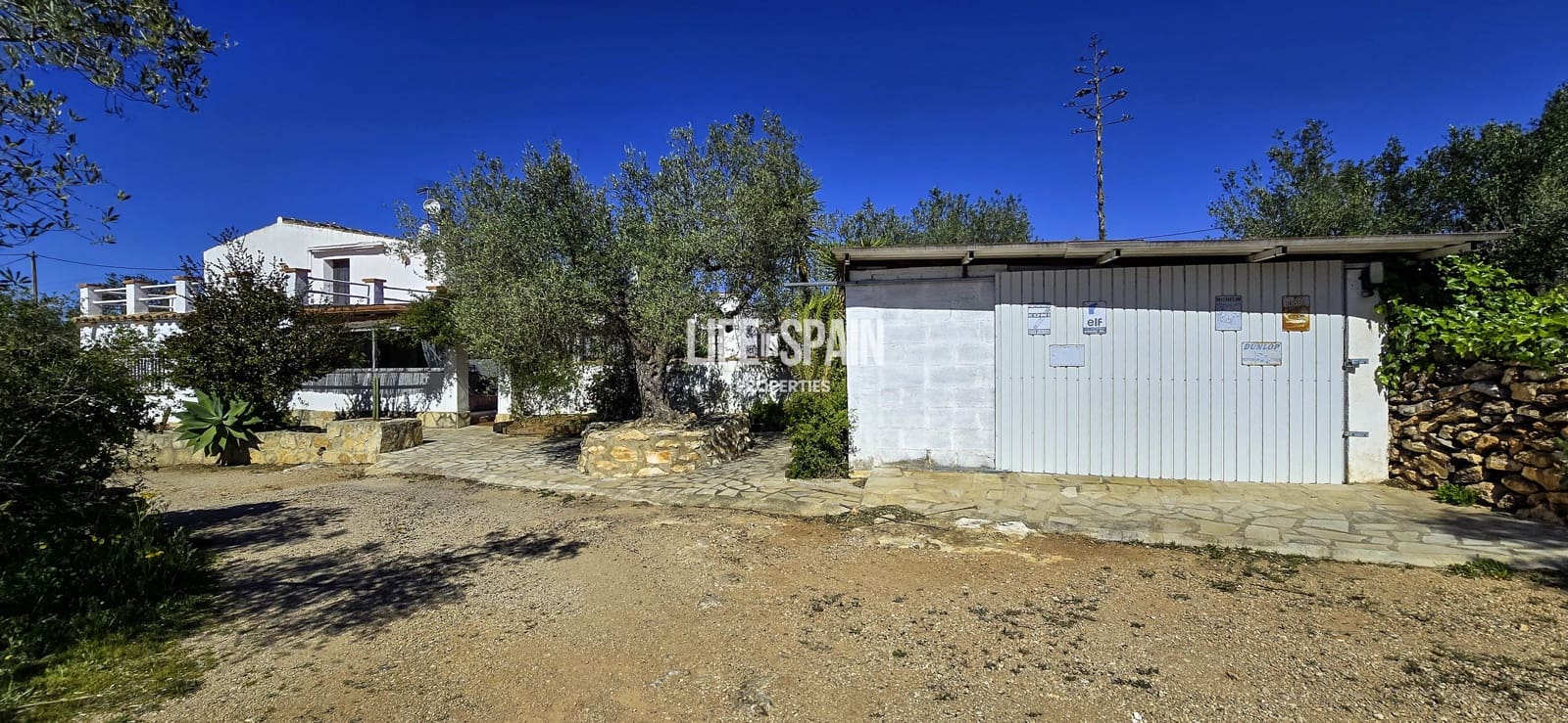 6 bedroom Finca/Country House for sale in L'Ampolla - € 390,000 (Ref: 9751489)