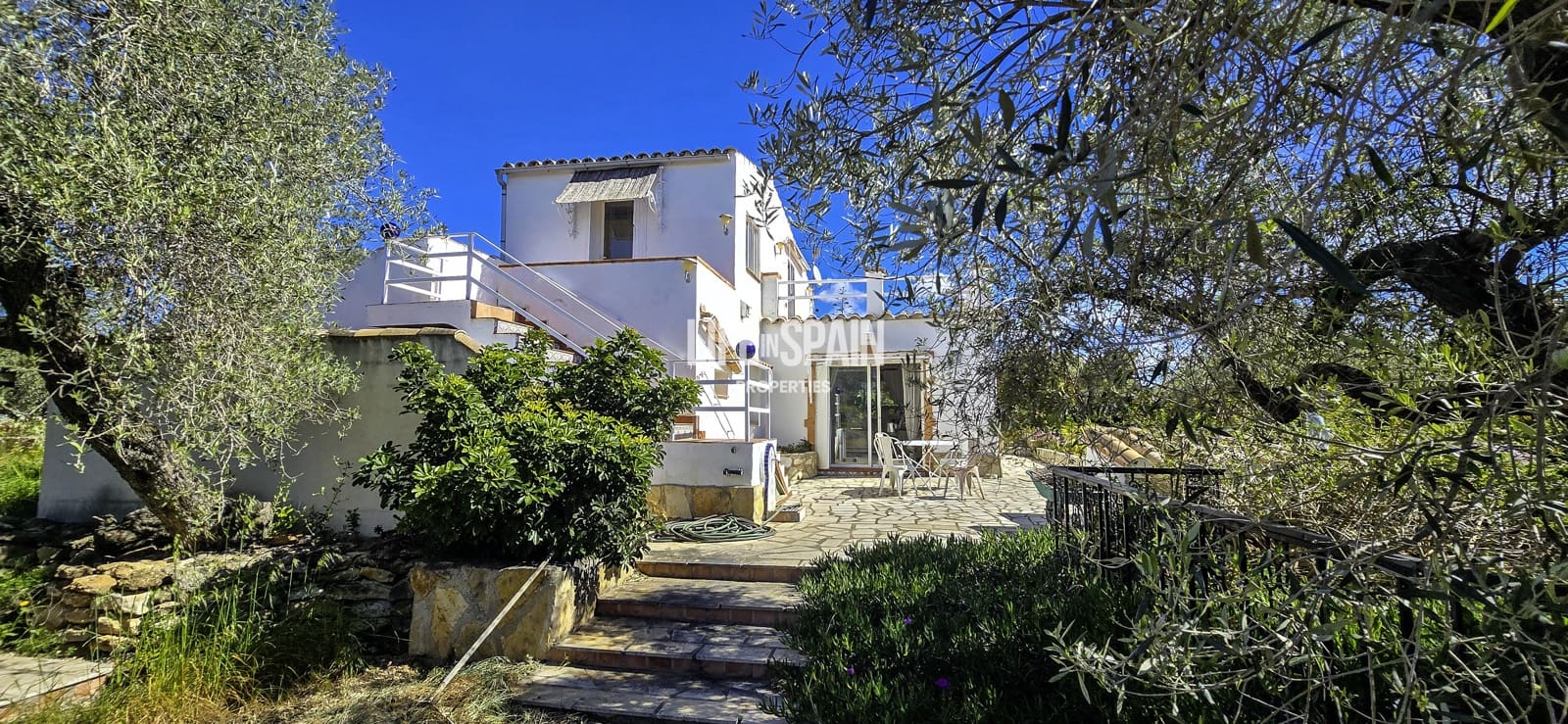 6 bedroom Finca/Country House for sale in L'Ampolla - € 390,000 (Ref: 9751489)