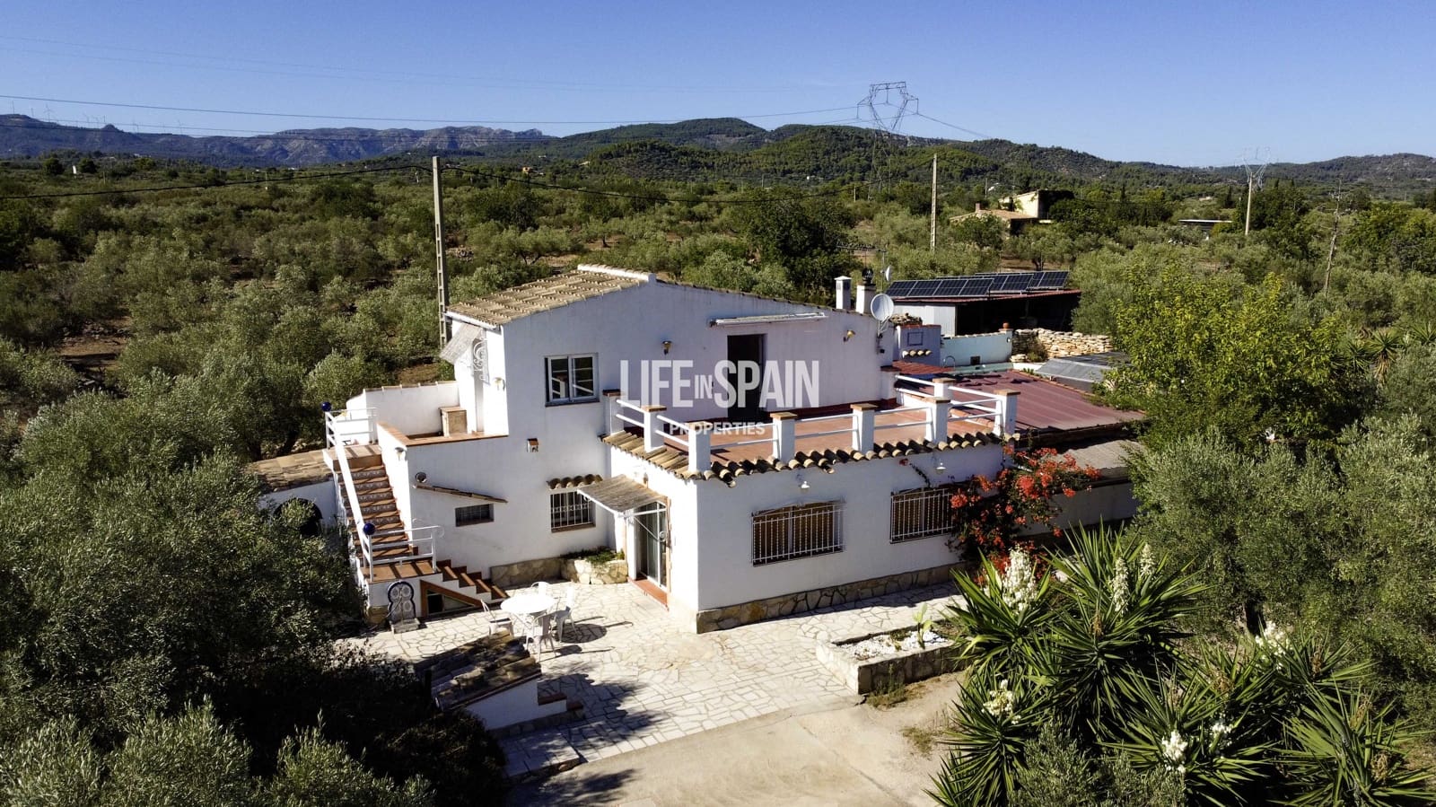 6 bedroom Finca/Country House for sale in L'Ampolla with pool garage - € 390,000 (Ref: 9751489)