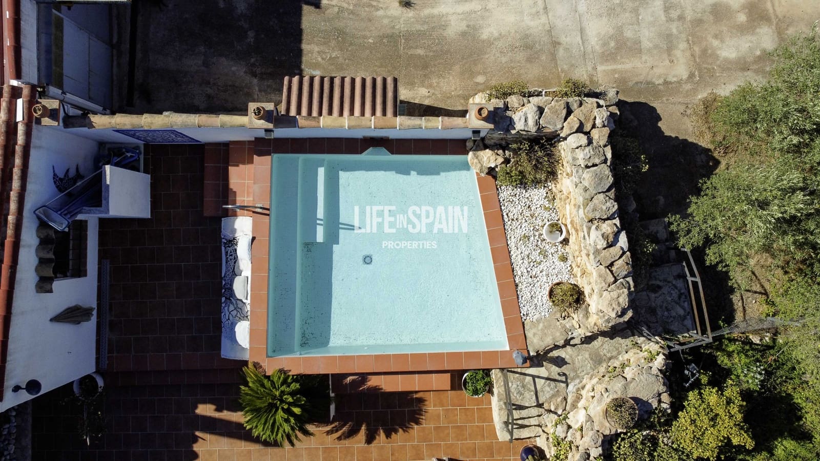 6 bedroom Finca/Country House for sale in L'Ampolla with pool garage - € 390,000 (Ref: 9751489)
