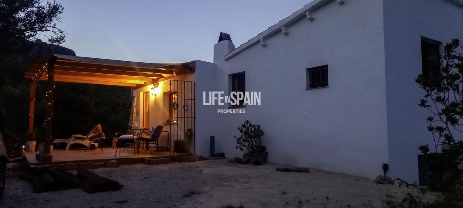 2 makuuhuone Maalaistalo myytävänä paikassa Roquetes - 120 000 € (Ref: 9793759)